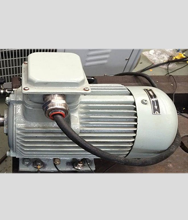 Low vibration and low noise three-phase asynchronous motor